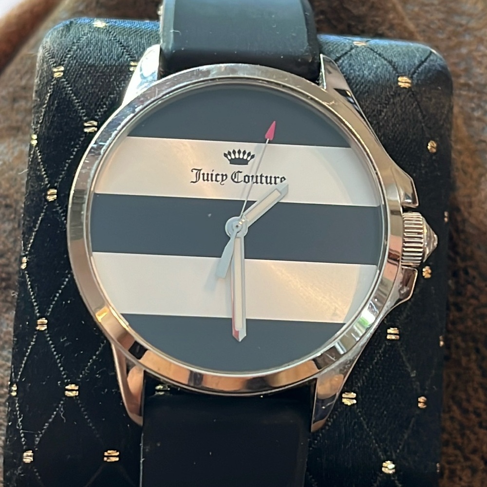 Juicy Couture BlackSilver Watch!!! Gorgeous
